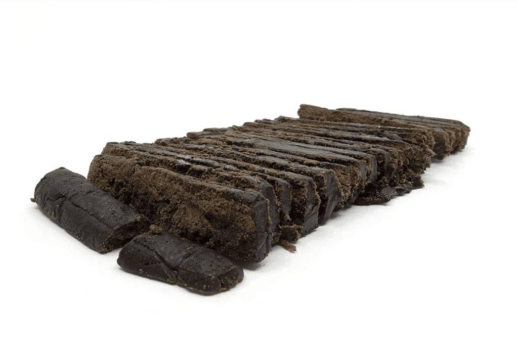 CBD hashish with less than 0.3% THC, legal and cheap in Spain.