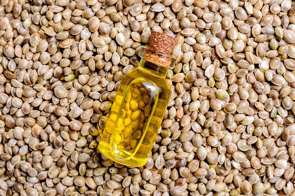 Hemp seed oil complements natural CBD extracts with its earthy flavor and nutrient-rich profile.