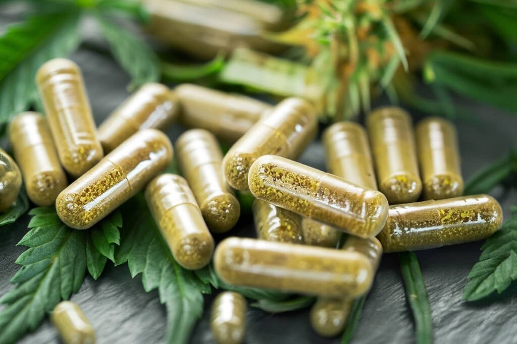 Full-spectrum CBDA capsules preserve hemp’s full array of beneficial compounds.